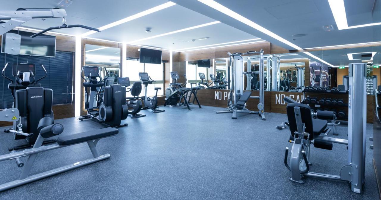Barcelo Al Jaddaf, Dubai Hotell Eksteriør bilde No Pain No Gain