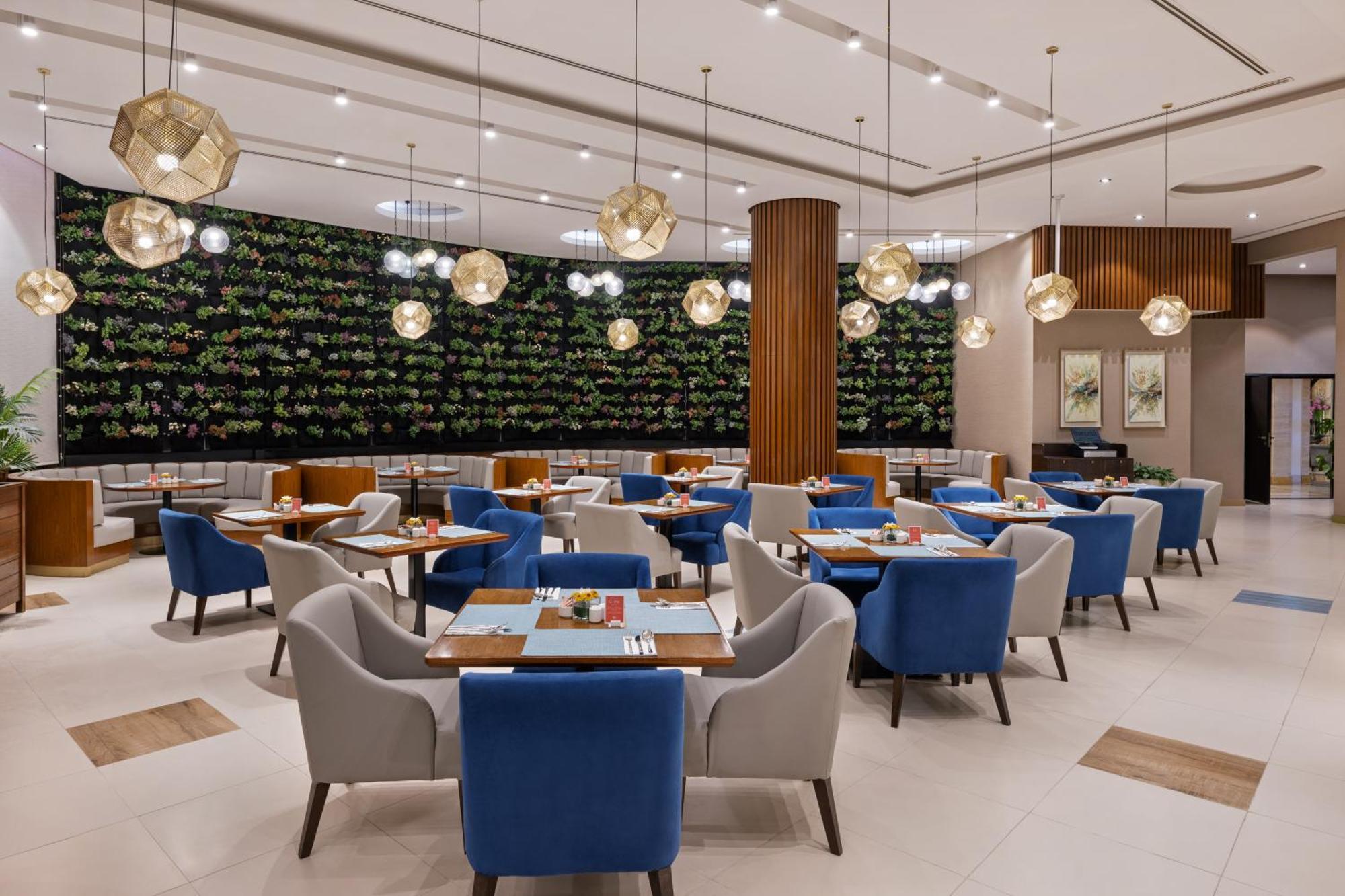 Barcelo Al Jaddaf, Dubai Hotell Eksteriør bilde